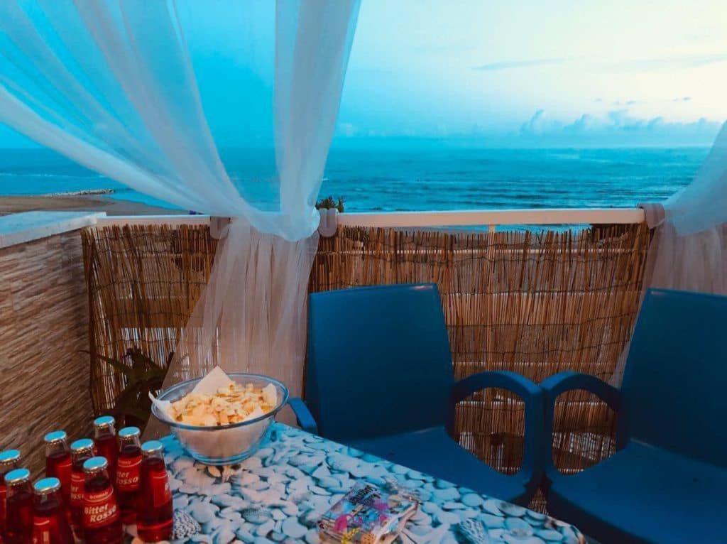 Sinfonia Del Mare Apartment Нетуно Екстериор снимка